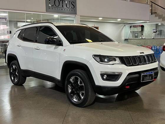 JEEP COMPASS 2.0 16V DIESEL TRAILHAWK 4X4 AUTOMÁTICO JEEP COMPASS 2.0 16V DIESEL TRAILHAWK 4X4 AUTOMÁTICO